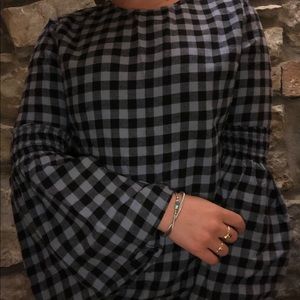 Bell sleeve gingham top
